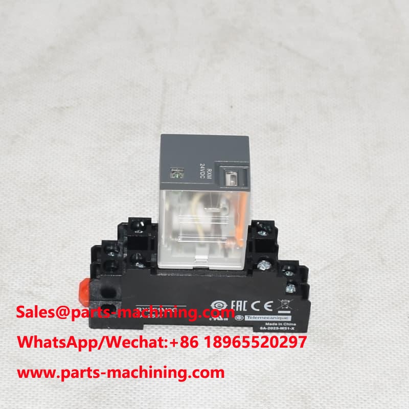 RXM2LB2BD RXZE1M2C Miniature Relay And Socket